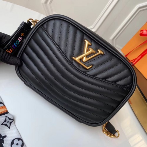 Louis Vuitton New Wave bag 21.5x15.5x6cm 